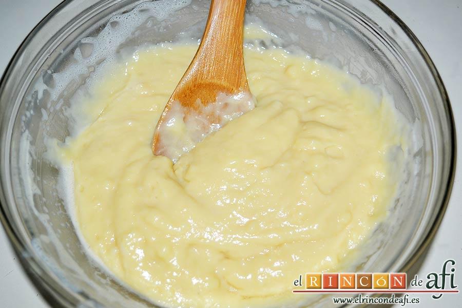 Crema pastelera al microondas, darle 2 minutos más de microondas