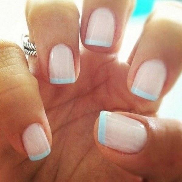 uñas decoradas tipo francesa