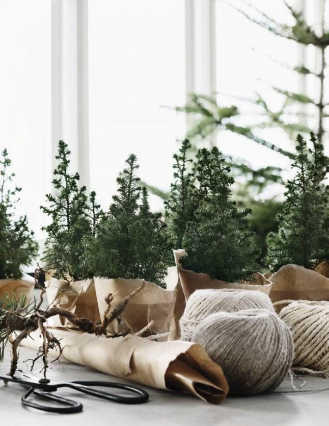 Decorar una Nordic Christmas con pequeños abetos