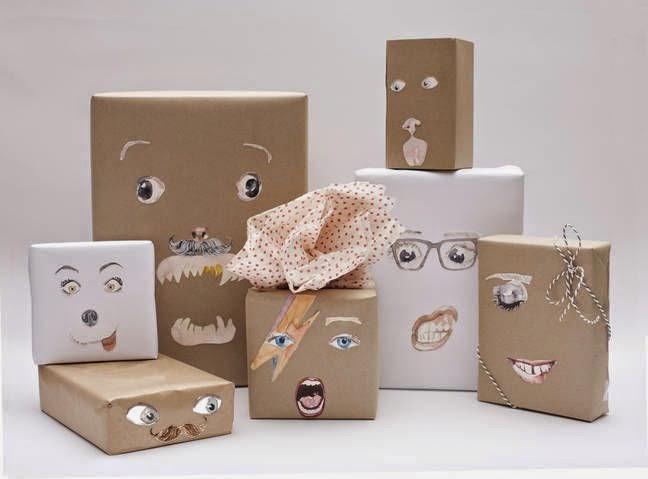 papel kraft con pegatinas divertidas