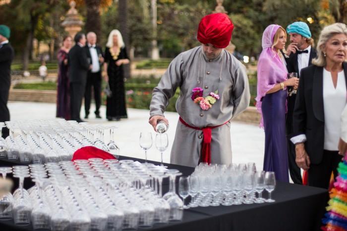 Catering Hindu Abades camarero