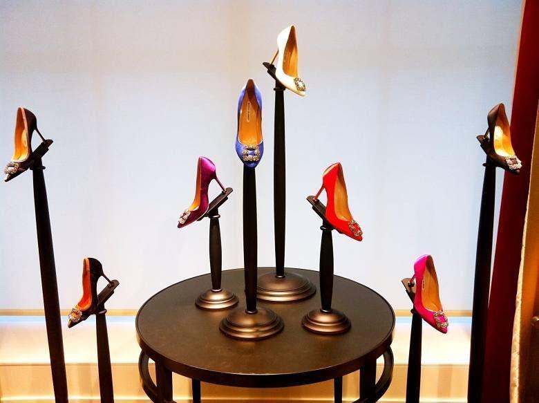 interior_comercial_zapatos_sensaciones