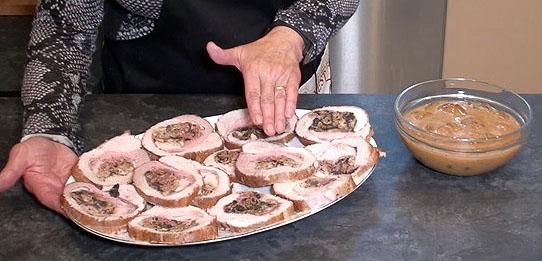 Lomo relleno de jamón y setas88