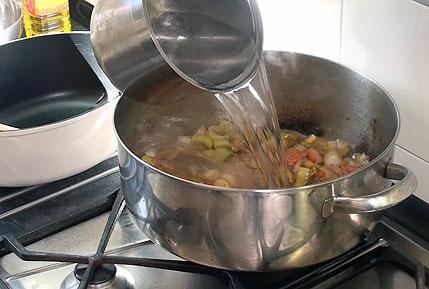 Lomo relleno de jamón y setas62