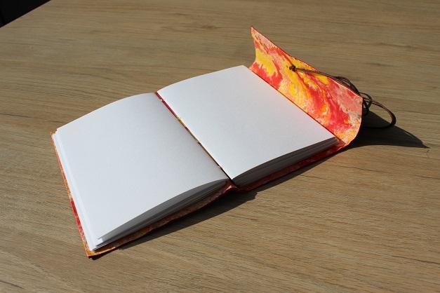 Roxana Ramos_LETTRA_trabajo en papel a mano_arte_paper_agendas 2016_blog fashion everywhere por ana lópez jiménez_fashion blogger_www.fashioneverywhere.pe_1 (55)