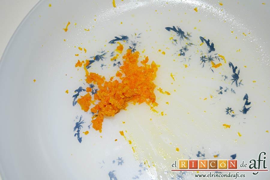 Confit de pato con salsa de naranja, rallar una de las naranjas