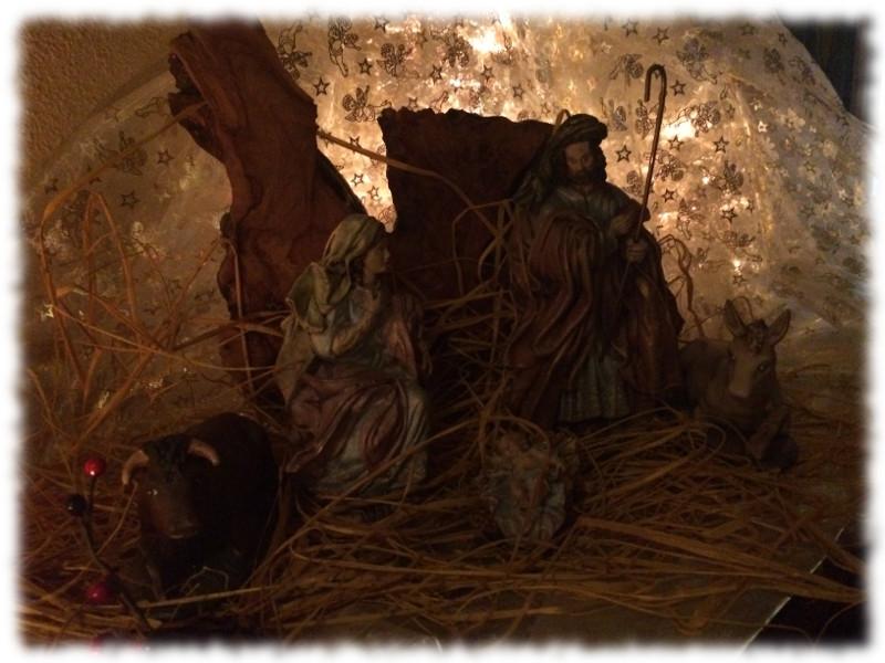 Nacimiento de marmolina estilo tradicional