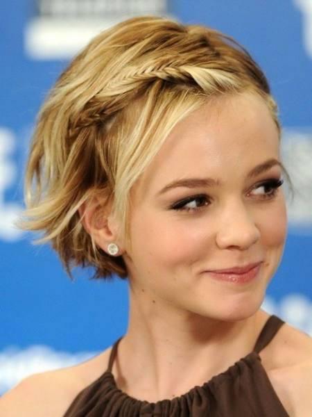 fina con pelo corto suelto