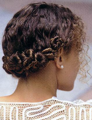 trenza en pelo rizado