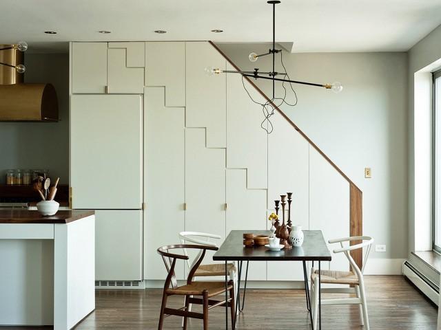 trend-alert-exposed-wires-1577424-1448926350.640x0c