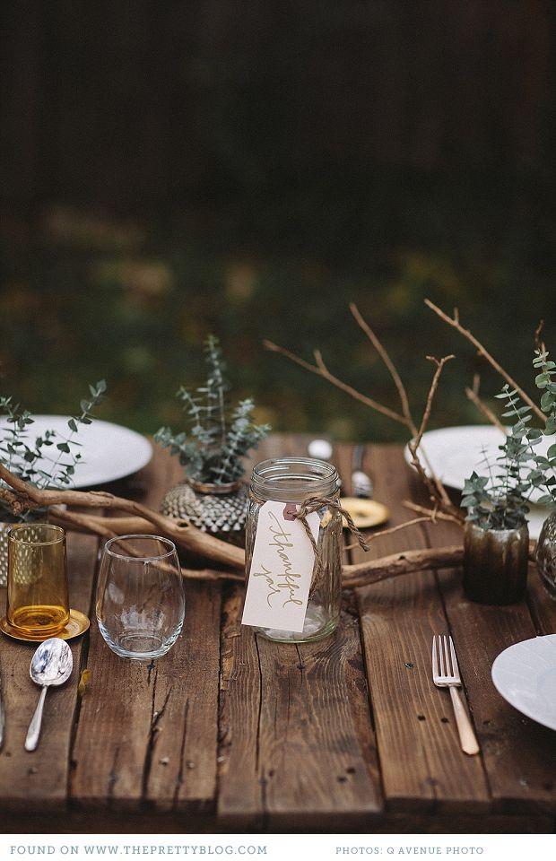 mesa-decoracion-ramas-madera