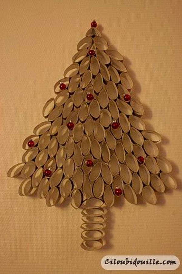 DIY alternative Christmas trees made out of recycled or up cycled objects | Via www.sweethings.net
