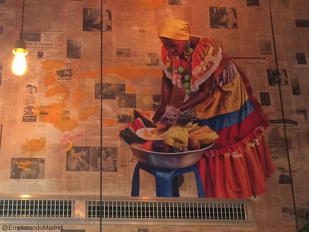 Detalle en una pared de Macondo