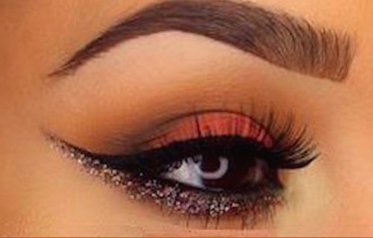 maquillaje ojos negros-m