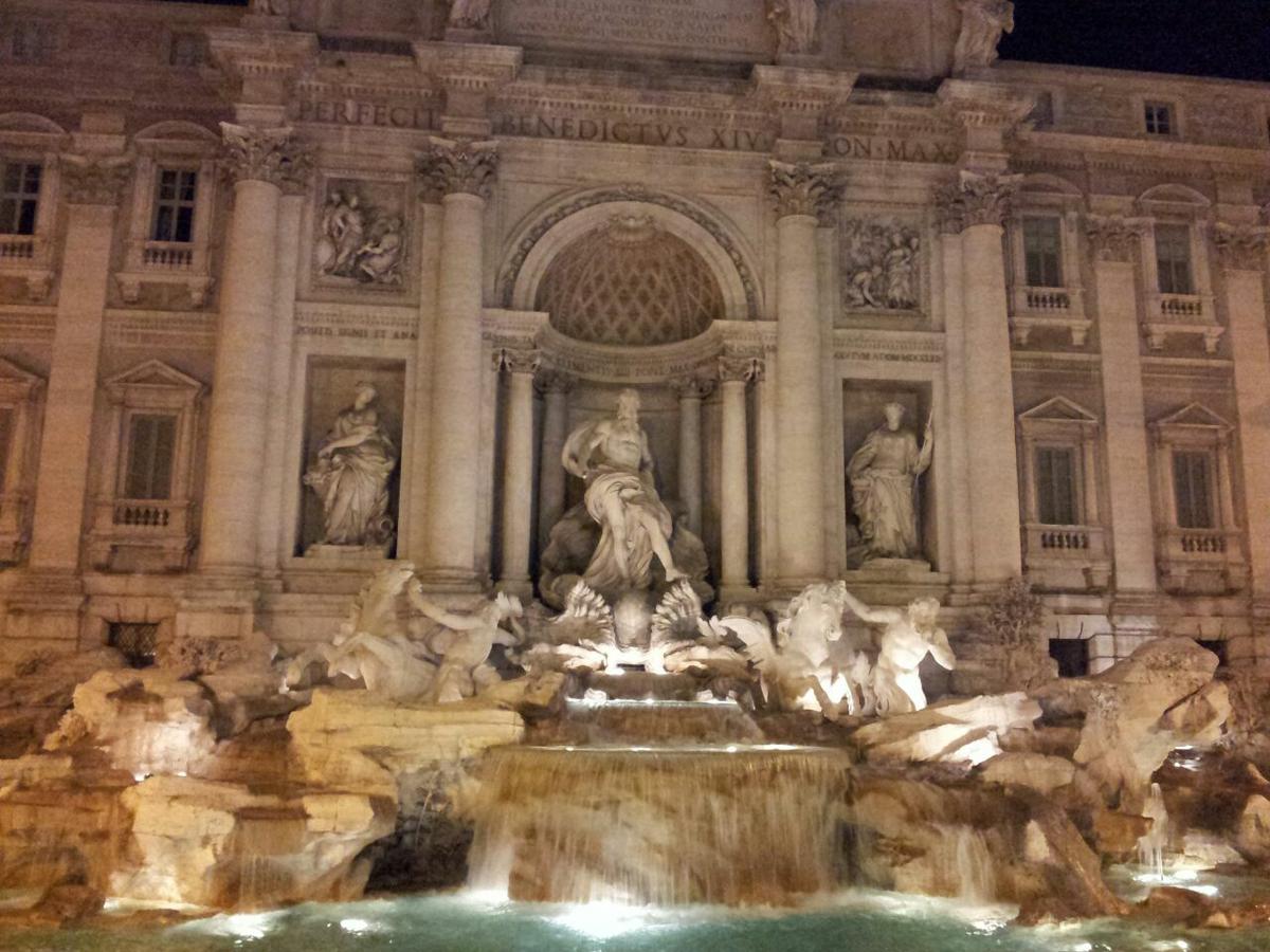 romaen48horas-fontanaditrevi2