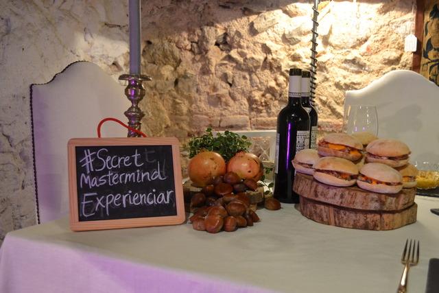  photo Experienciar-cena-secreta-Mastermind-tienda-Mandalay 15_zpsxxriksek.jpg