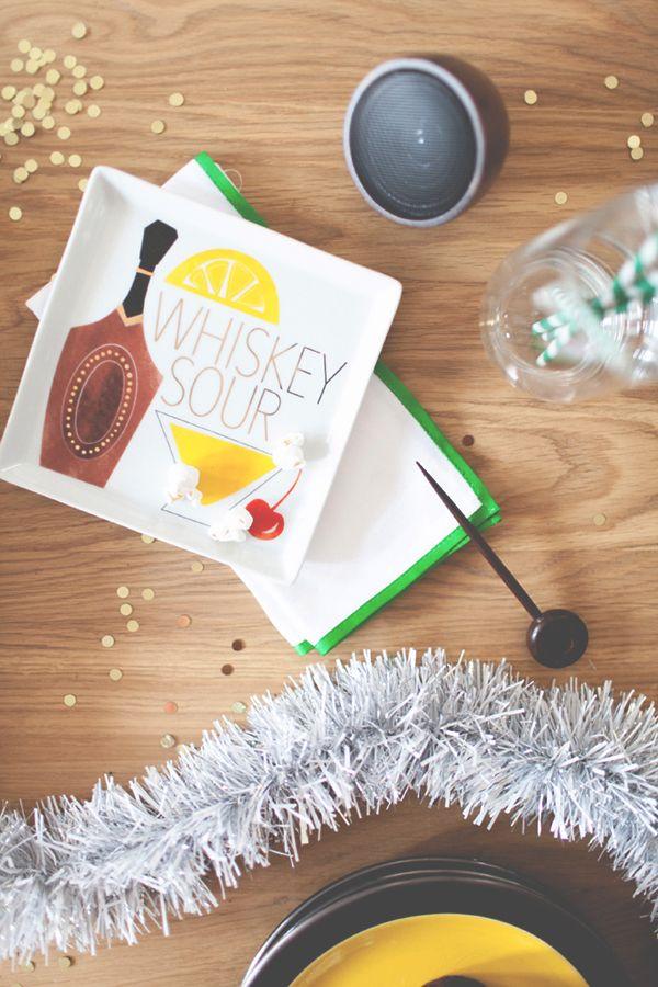 plato de navidad-original-en-verde-amarillo-espumillon-plata