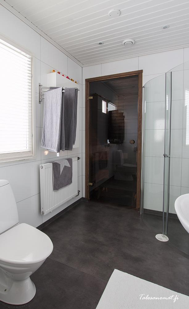 decoración con estrellas en una casa de estilo nórdico 16