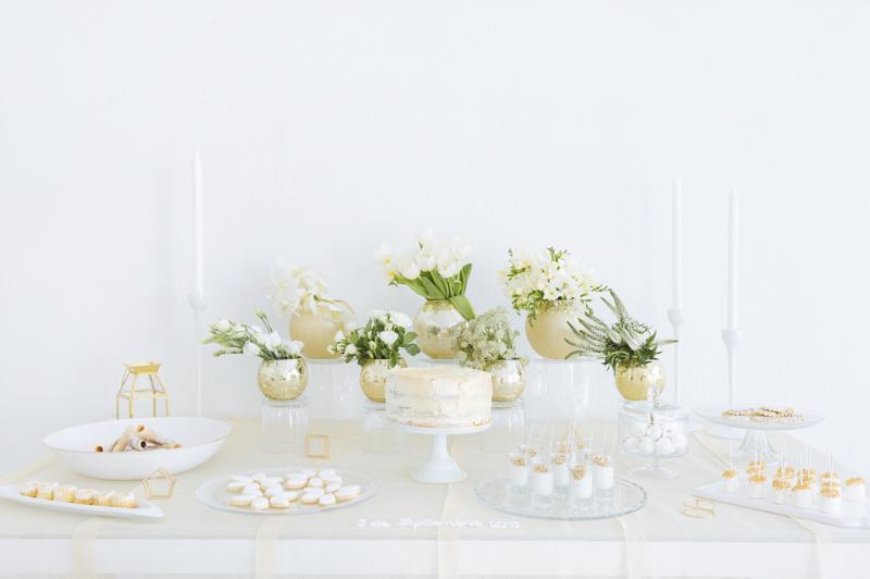 A white minimalist christmas en All Lovely Party