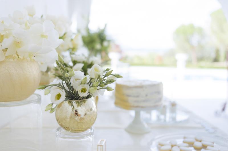 A white minimalist christmas en All Lovely Party