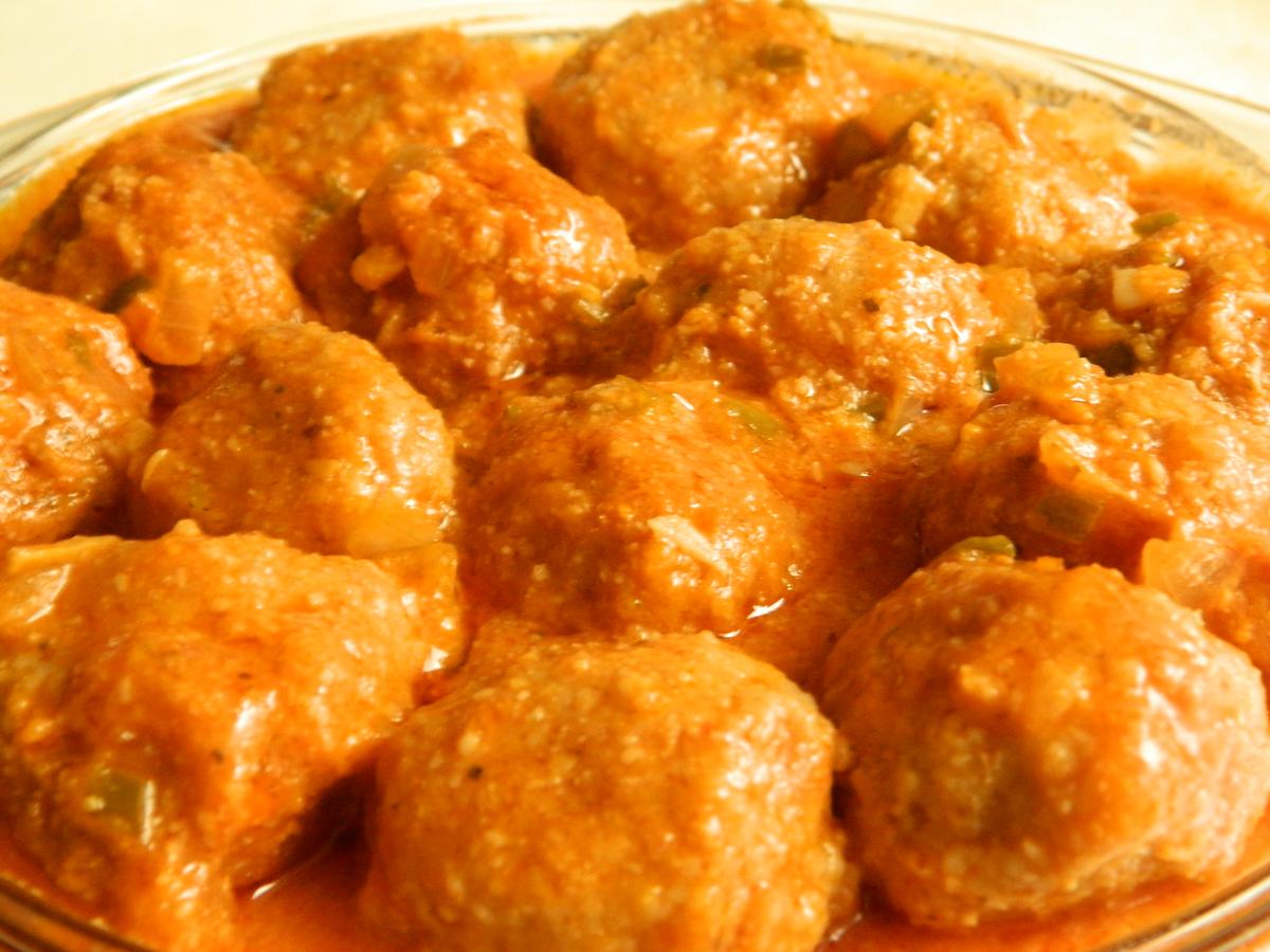 albondigasensalsadetomateyalmendras2