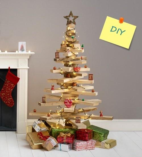 DIY decoracion árbol de Navidad original con listones de madera 1