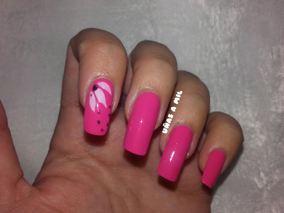 nail_art_flor_fucsia_masglo_manicura_diseño_uñas_evento_christmas_day_in_style (2)