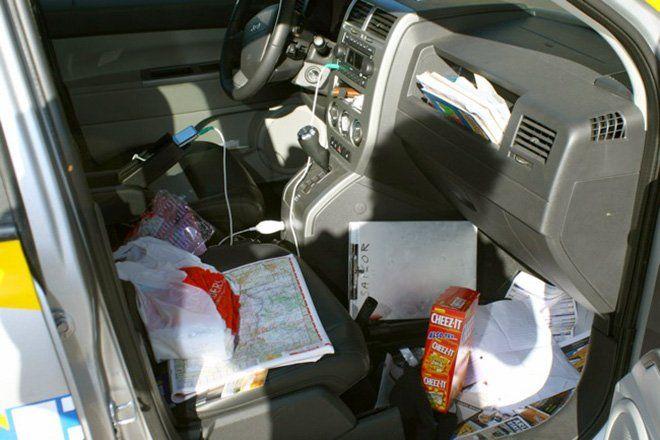 Papelera y organizador de coche caseros