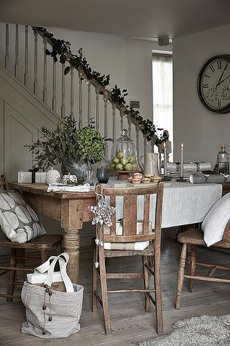 08-christmas-decorations