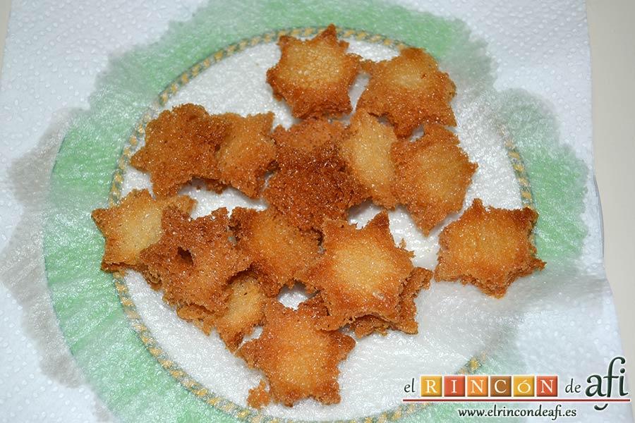 Crema de col lombarda, escurrir el exceso de aceite