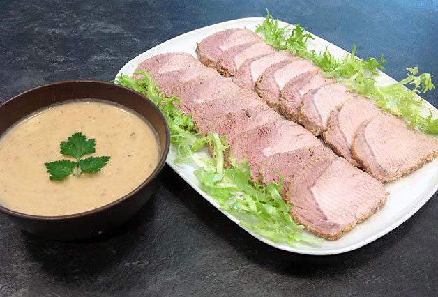 Lomo con salsa de almendras09