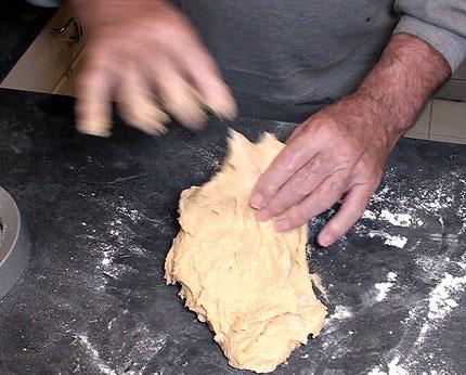 roscon de reyes relleno de nata (crema de leche)060