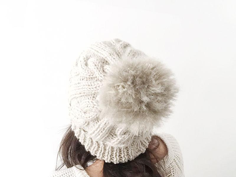 gorro-lana-ochos-pompom-10