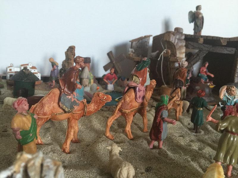 Christmas Home Tour 2015 | Via www.sweethings.net