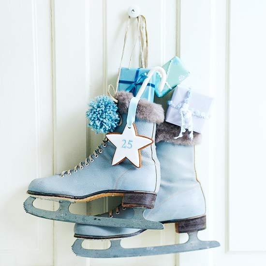 decorar puertas de Navidad patines