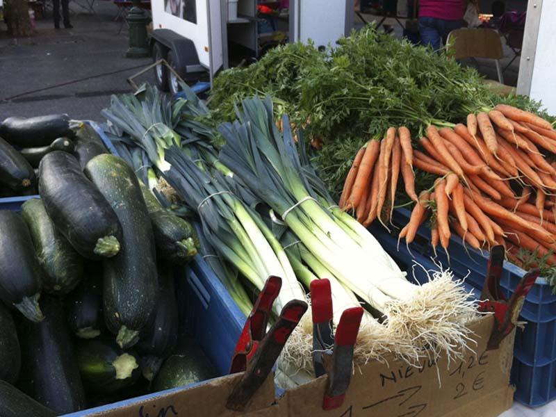 Calabacín, puerro y zanahoria. Tres alimentos que mejoran el transito intestinal.