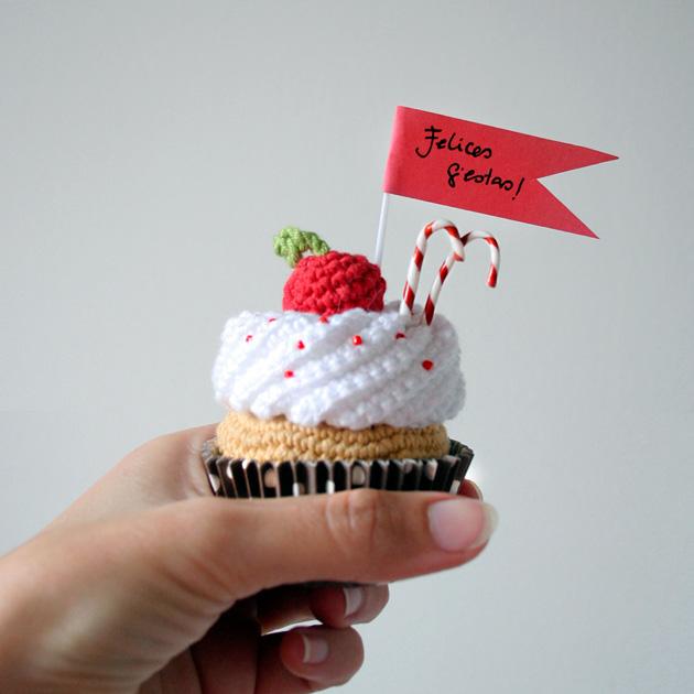 i-am-a-mess-cupcake-croche-chrismas-2