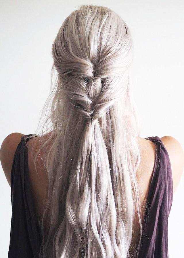 8-pretty-twisted-hairstyles-for-party-season-1661627.640x0c