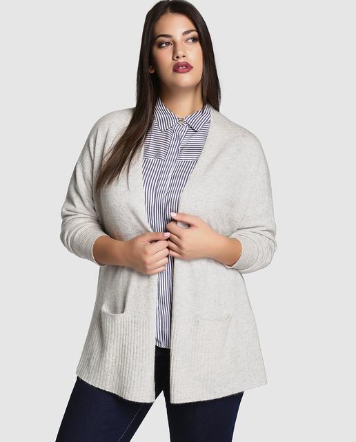 Chaquetas en tonos blancos