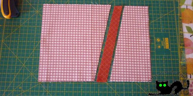 Hacemos dos cortes y cambiamos las telas