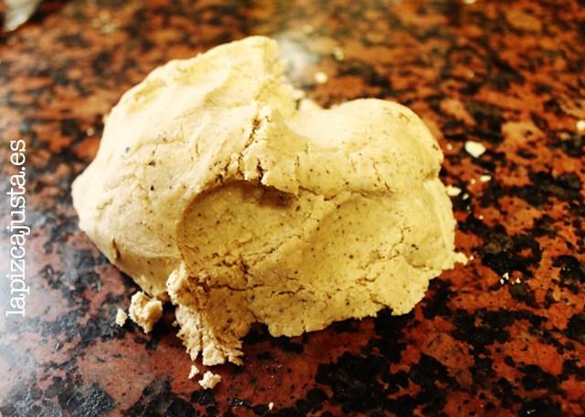 consistencia de la masa del polvorón de almendra