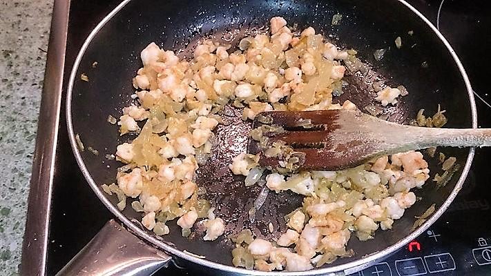 Pipetas de gallo con langostinos y gambas (3)