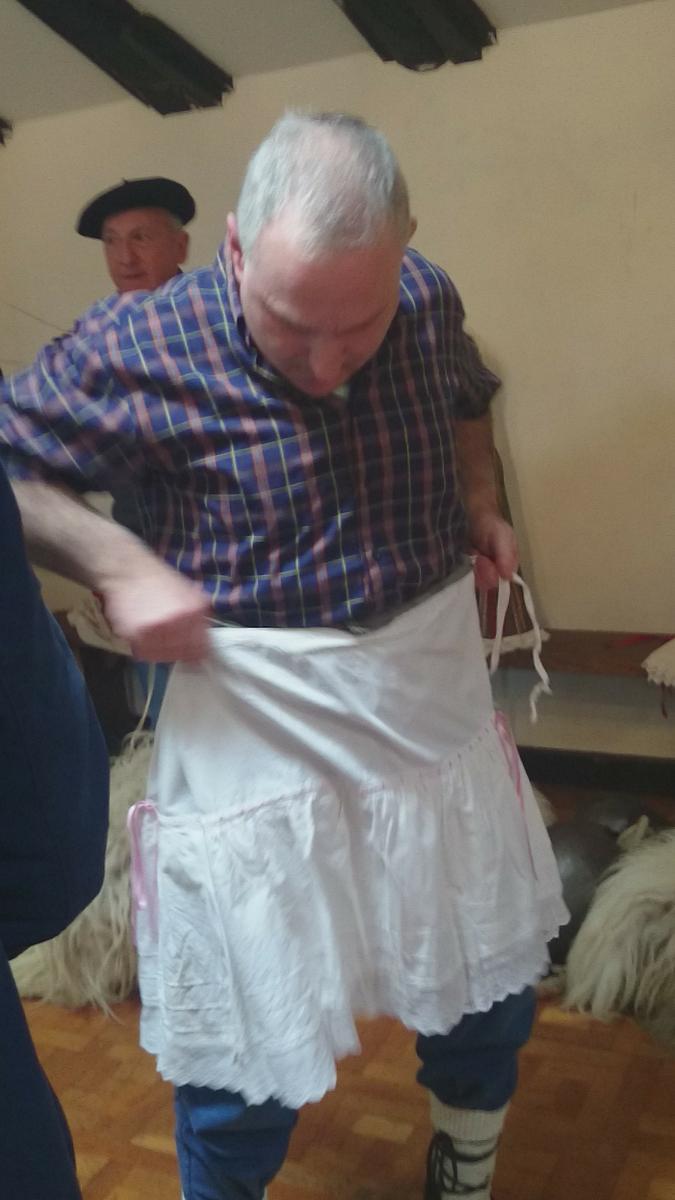 carnavaldeiturenyzubieta-enagua