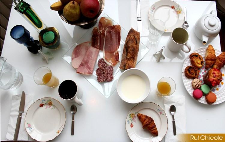 Desayuno-en-Paris-vista-cenital