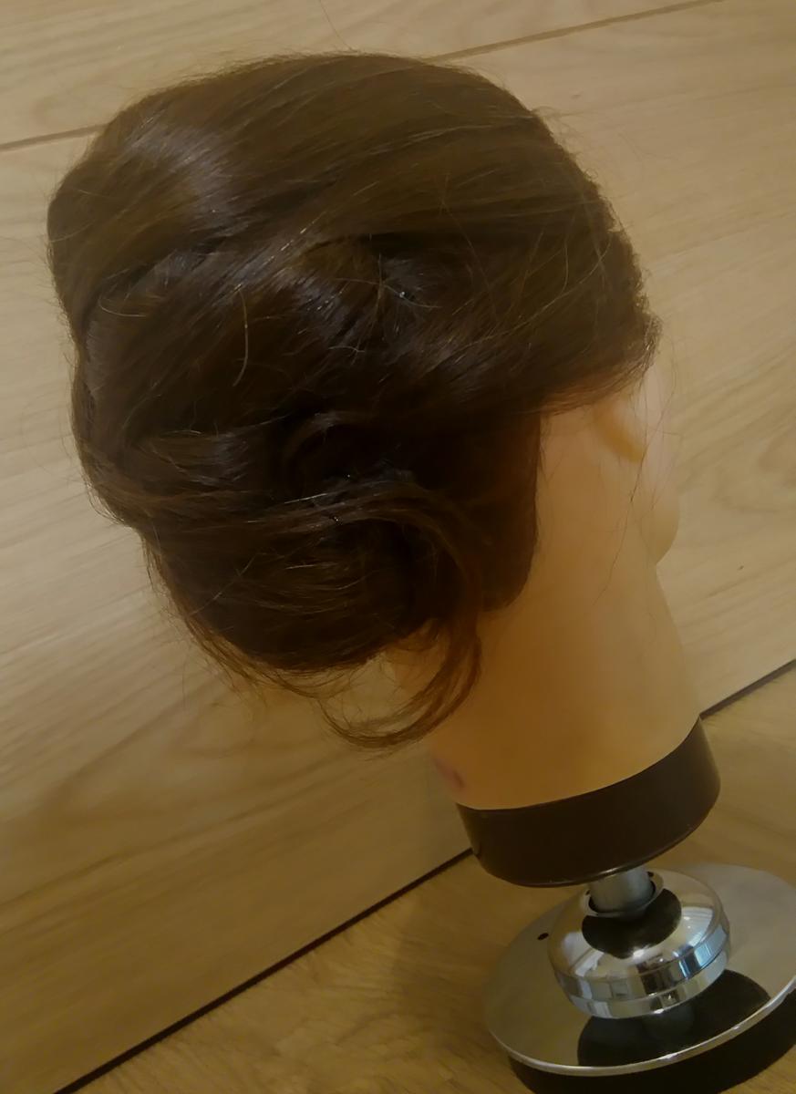 Recogido cruzado mia