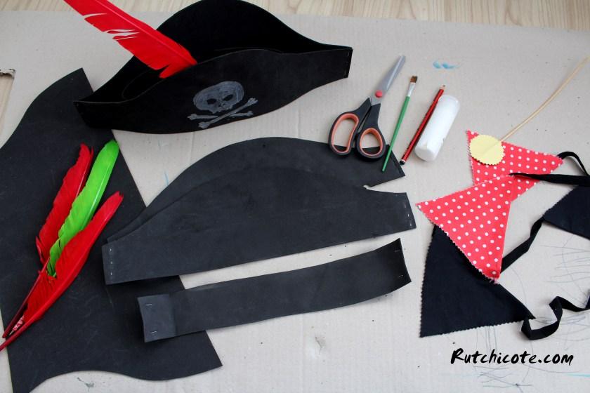 Materiales-sombreros-piratas