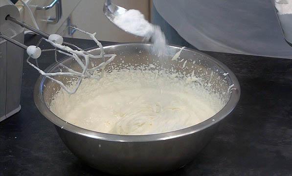 como hacer nata (crema de leche) en casa para montar22