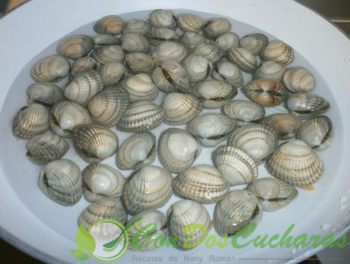 Berberechos en salsa