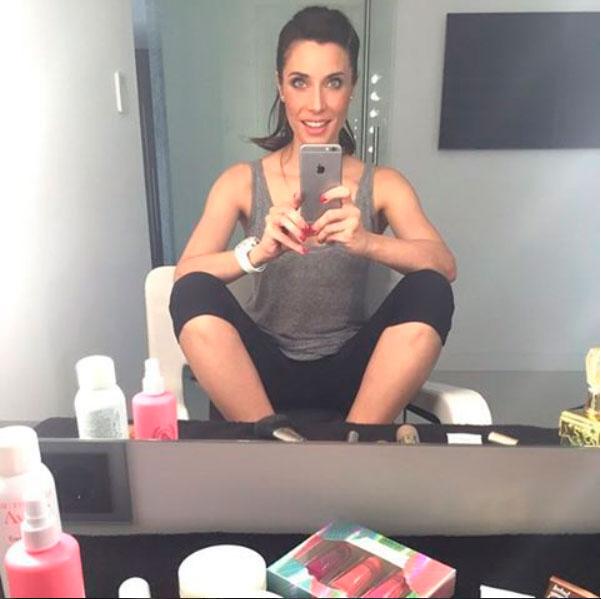 iphone-12-iphone-el-mvil-de-los-famosos-es-el-ms-fashion