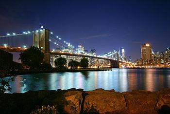 350px-Brooklyn_Bridge_at_Dusk
